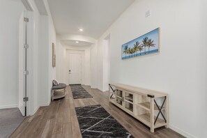 Interior - Queen Creek Paradise!! (Queen Creek)