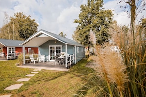 Chalet | Exterior - Chalet With Covered Terrace in the Leukermeer (Well)