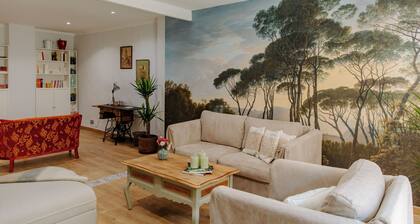 House with Terrace, in the heart of Châteauneuf-du-pape Village