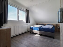 3 habitaciones y ropa de cama 