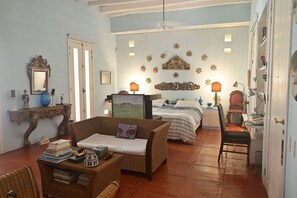 7 dormitorios, wifi gratis, ropa de cama