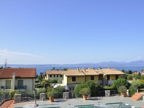บริเวณภายนอก