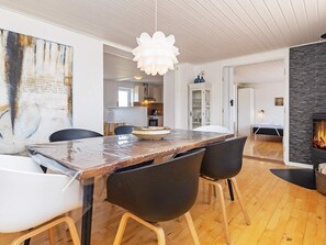 Dining - 5 Person Holiday Home in Thisted (Thisted)