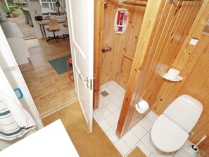 House | Bathroom - 6 Person Holiday Home in Vig (Vig)