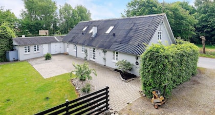 10 Person Holiday Home in Roslev