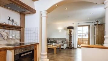 Rumah | Dapur pribadi | Ketel listrik dan pemanggang roti