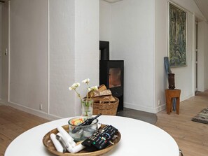 House | Dining - 6 Person Holiday Home in Ebeltoft (Ebeltoft)