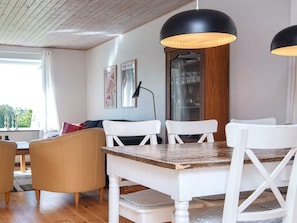 House | Dining