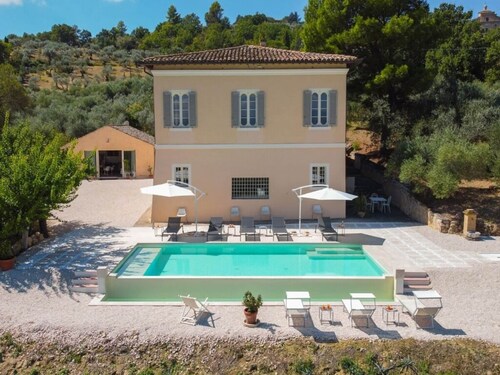 Villa Bevagna Comfortable Holiday Residence