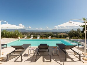 Pool - Villa Bevagna Comfortable Holiday Residence (Bevagna)