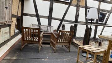 Apartment | Eigene Küche | Ofen, Wasserkocher, Toaster