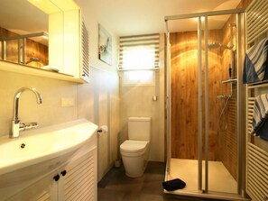 Ferienhaus | Badezimmer