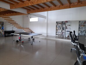 Games room - Villa de Rêve Entièrement Climatisée au Cœur du Minervois (Azille)