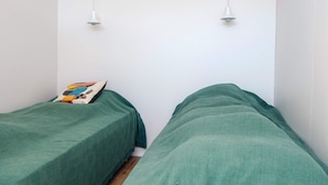 Ảnh chưa phân loại, 3 trong số 31 ảnh, nút