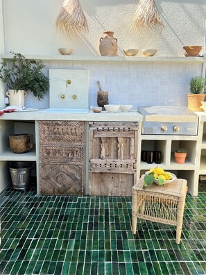 Property grounds - Appartement Familial Avec Terrasse Lumineux 2 Minutes DU Metro + Tout Commerces (Paris)