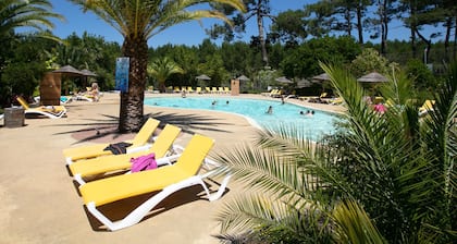 Nice Tent Lodge on Campsite Near Beach