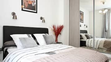 1 dormitorio, tabla de planchar con plancha, wifi gratis y ropa de cama