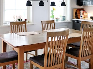 House | Dining