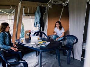 Tente | Restauration