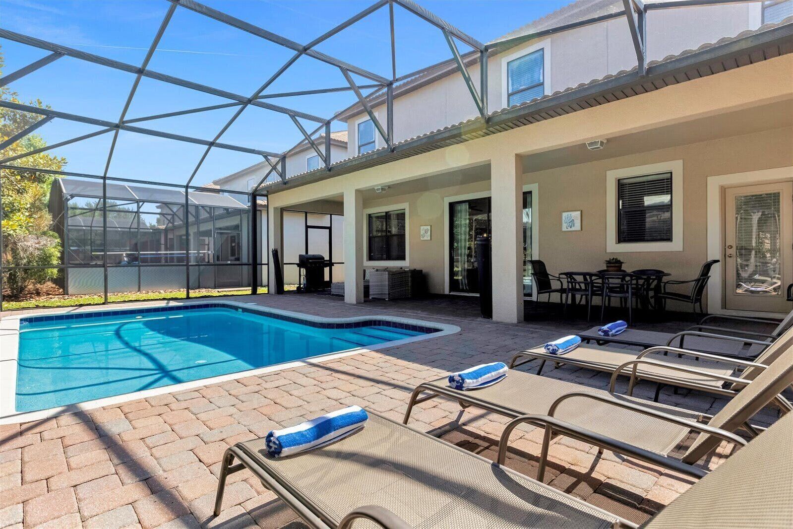Upstay - 23-Guest Mansion w Pool Game Room and BBQ