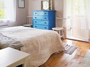 2 habitaciones y muebles diferentes 