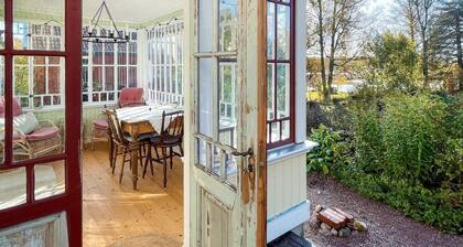 5 Star Holiday Home in Bello