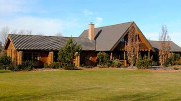 House | Exterior