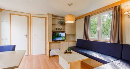 Chalet by Leukermeer With Terrace