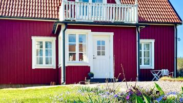 House | Exterior