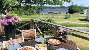 House | Dining