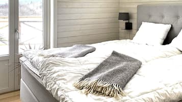 House | 4 bedrooms, individually furnished