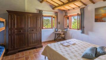 4 bedrooms, individually furnished