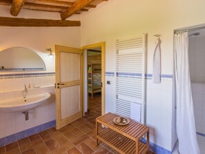 Vila | Kamar mandi