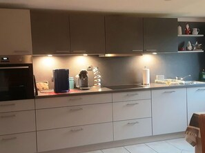 Apartment | Private kitchen - Holiday Home Near Husum (Wittbek)