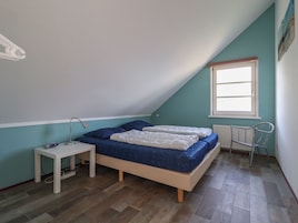 4 habitaciones y ropa de cama