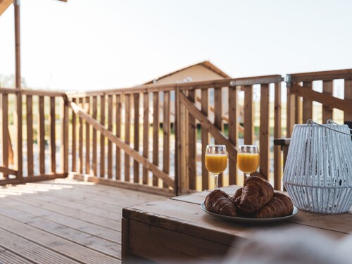 Safari Lodge by Ijsselmeer Lake