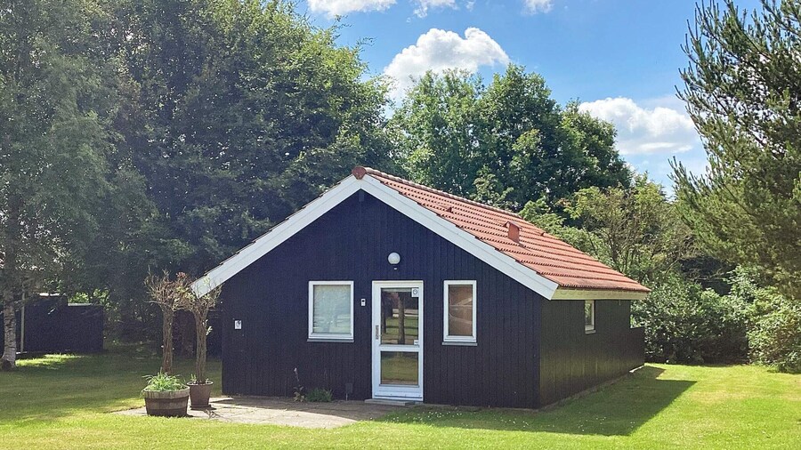 4 Person Holiday Home in Hovborg