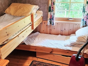4 bedrooms, individually furnished