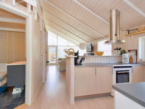 House | Private kitchen - 6 Person Holiday Home in Skibby-by Traum (Skibby)