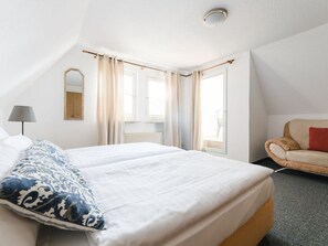 House | 3 bedrooms, individually furnished - Dreamy Apartment Near Forest (Eslohe)