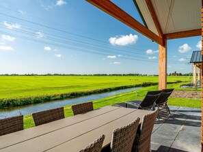 Exterior - Holiday Home With View in Friesland (Akkrum)