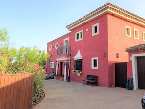 House | Exterior