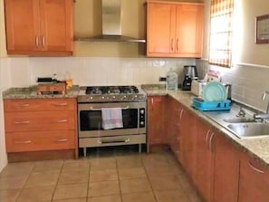 House | Private kitchen