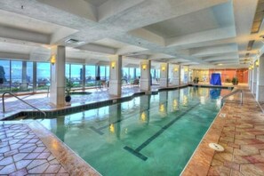 Et oppvarmet basseng