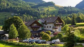 Apartment | Exterior