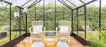 Tranquil Retreat on Eno - By Traum Ferienwohnungen