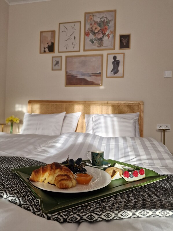 Free daily local cuisine breakfast  - The Secret Garden - Keszthely (Keszthely)