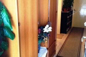 Apartment | Interior - Guest House Ruza - Double Room With Shared Bathroom (Dubrovnik)