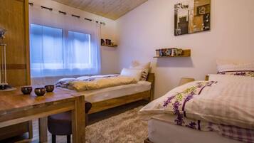 Căn hộ | 2 phòng ngủ, bàn ủi/dụng cụ ủi quần áo