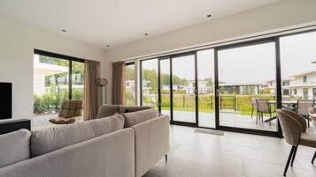 House | Living area